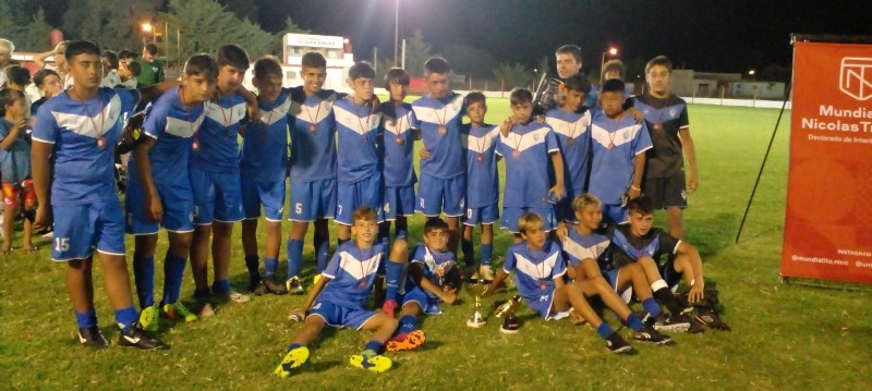 Gran actuacin de El Fortn en el Mundialito de Bolvar